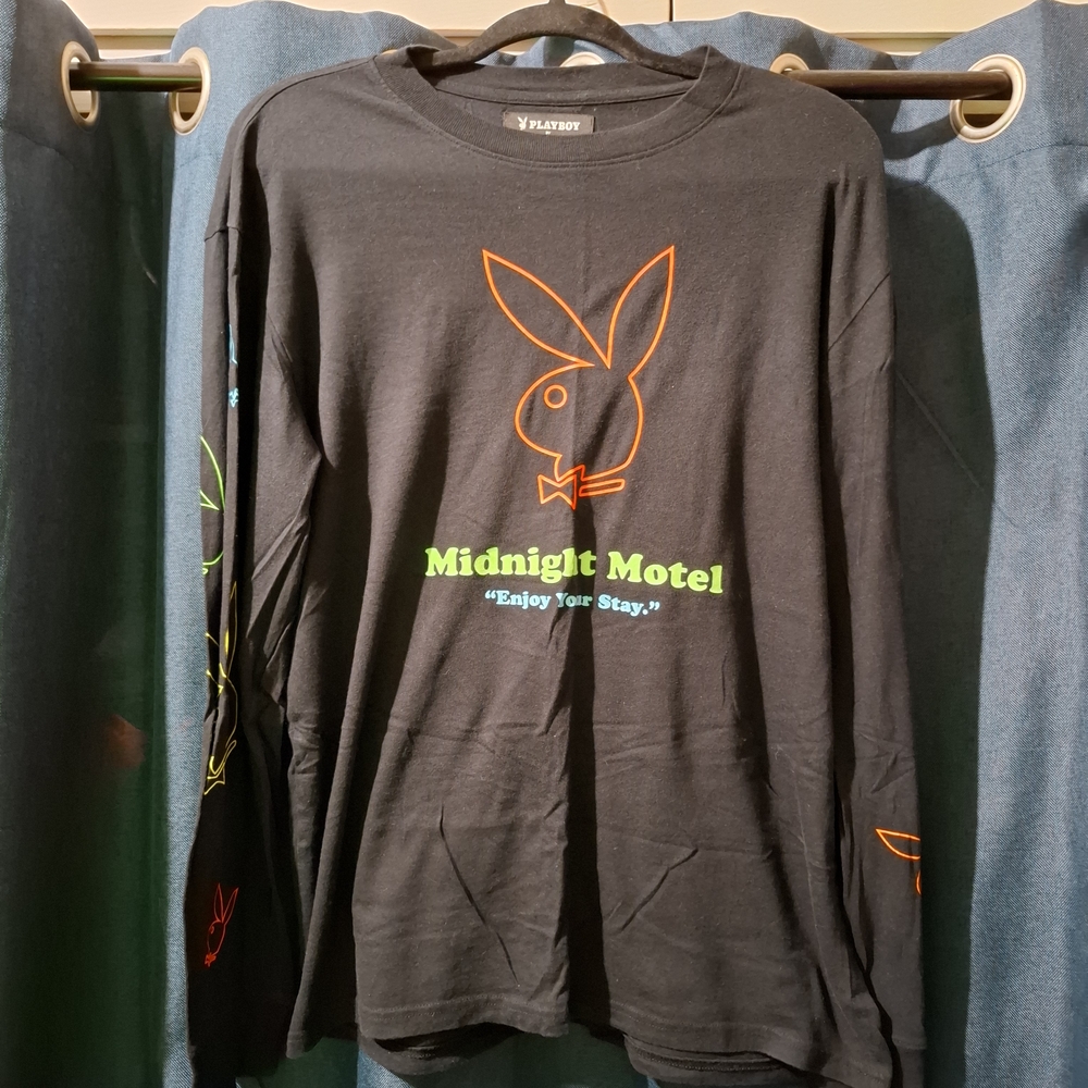 PLAYBOY Black Long Sleeve Tee with Iconic Design